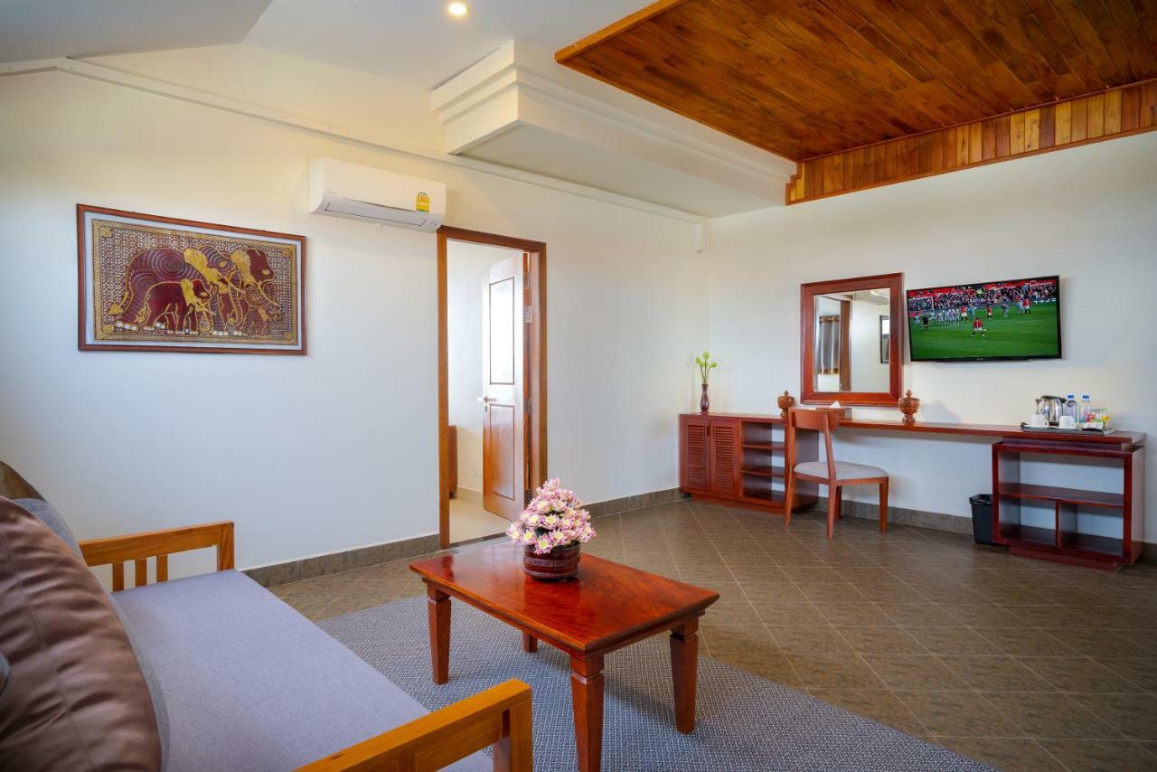 Mony Reach Angkor Hotel Siem Reap Esterno foto