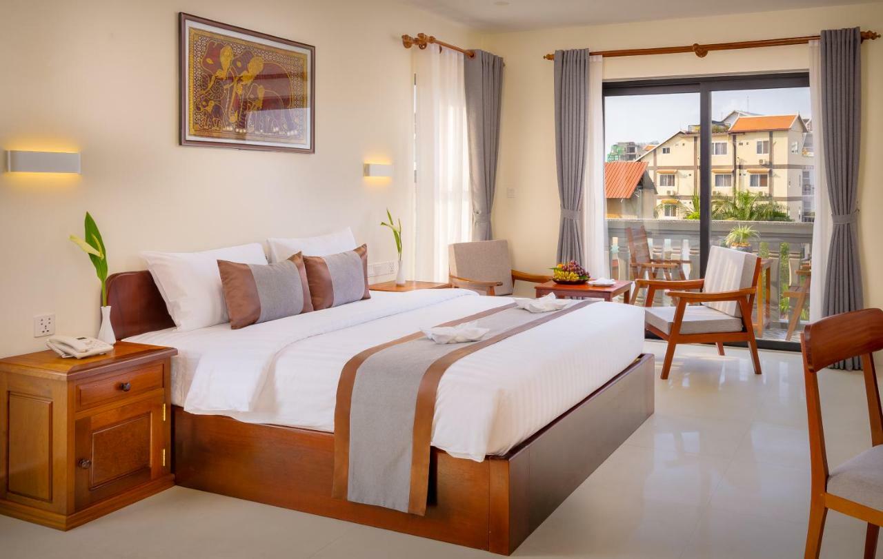 Mony Reach Angkor Hotel Siem Reap Esterno foto