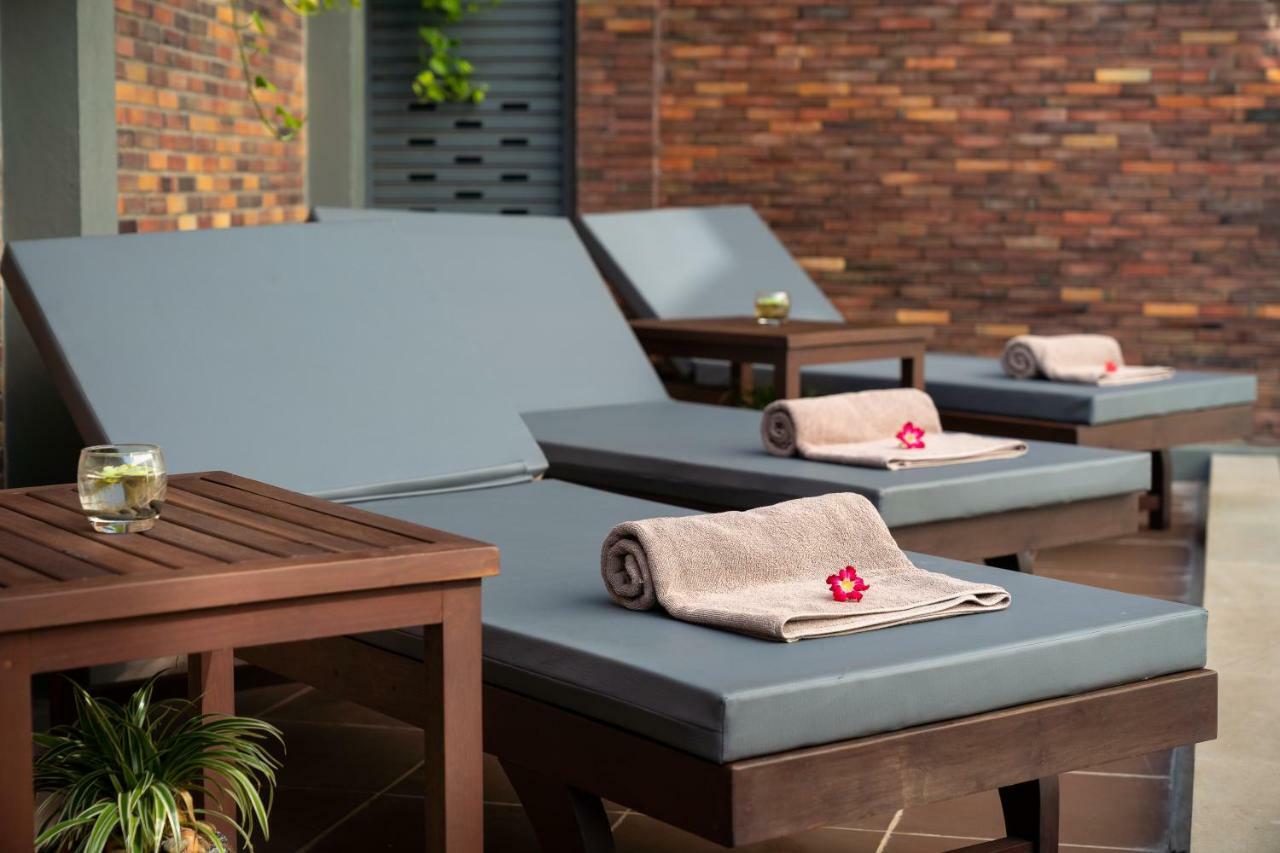 Mony Reach Angkor Hotel Siem Reap Esterno foto