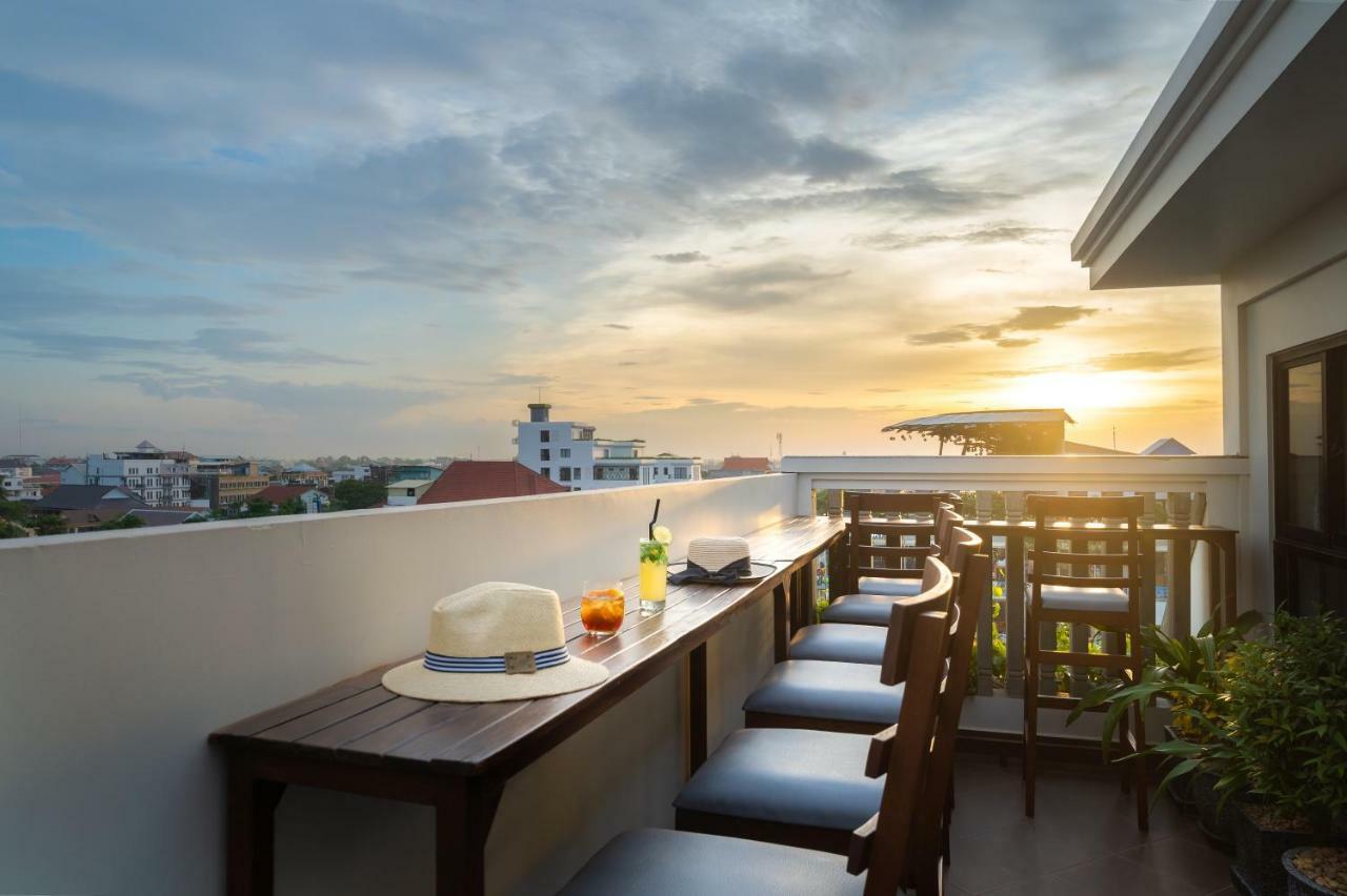 Mony Reach Angkor Hotel Siem Reap Esterno foto